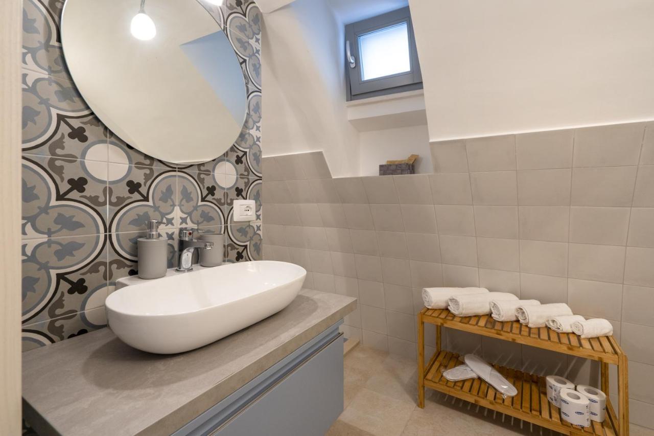 Suite La Scala Del Borgo Cisternino Zewnętrze zdjęcie
