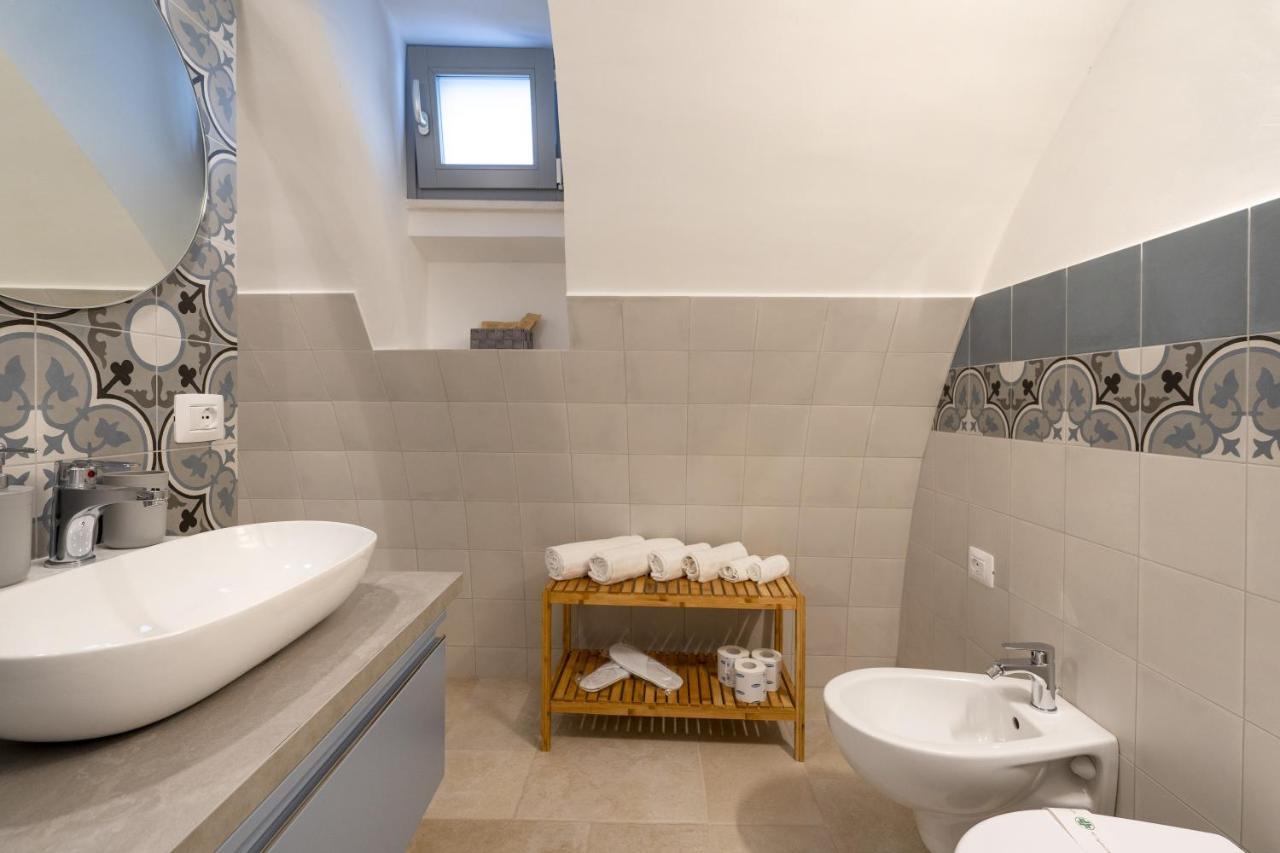 Suite La Scala Del Borgo Cisternino Zewnętrze zdjęcie